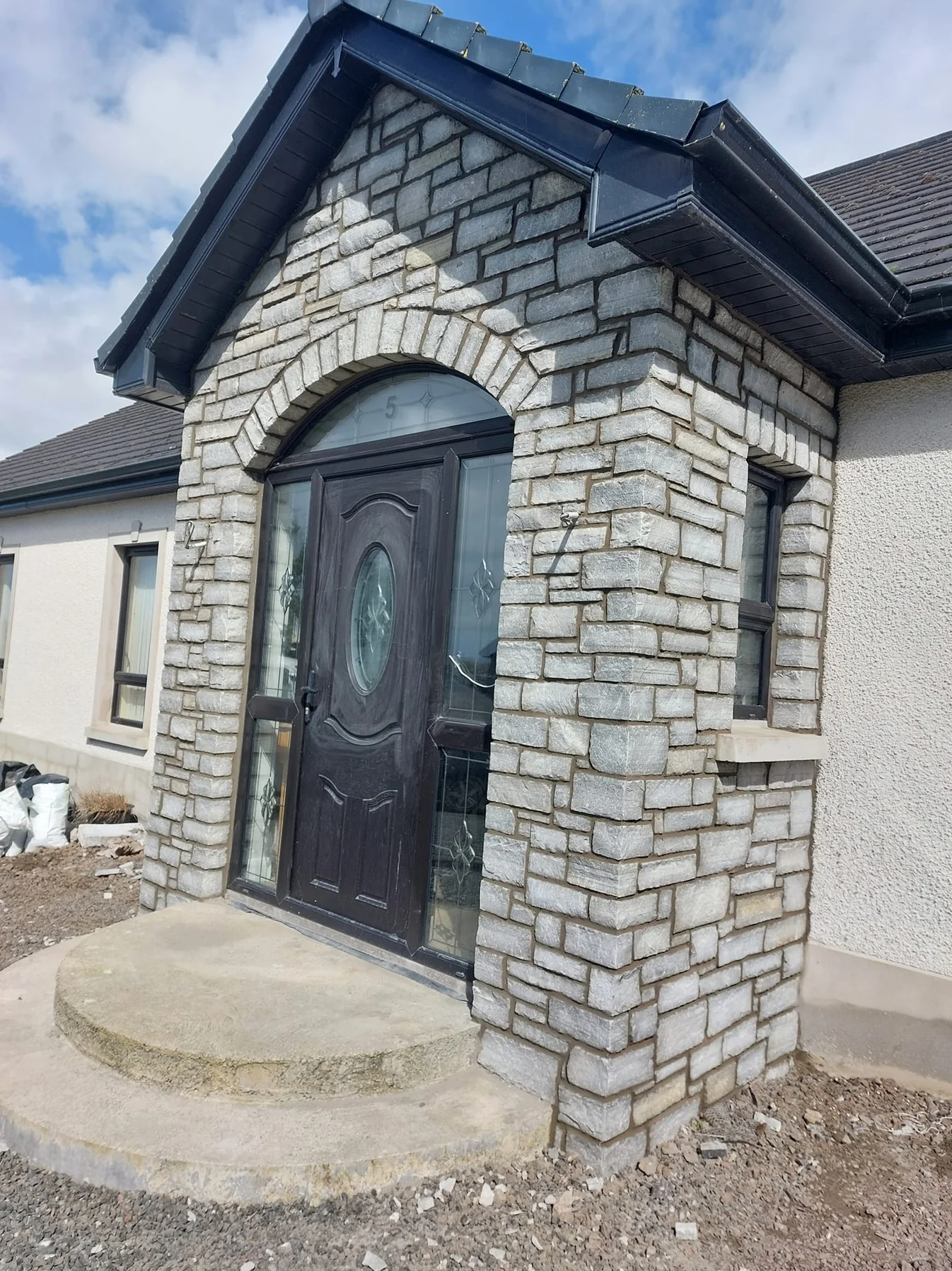 Quartzite Wall Cladding Stoneer Silver Corner Piece