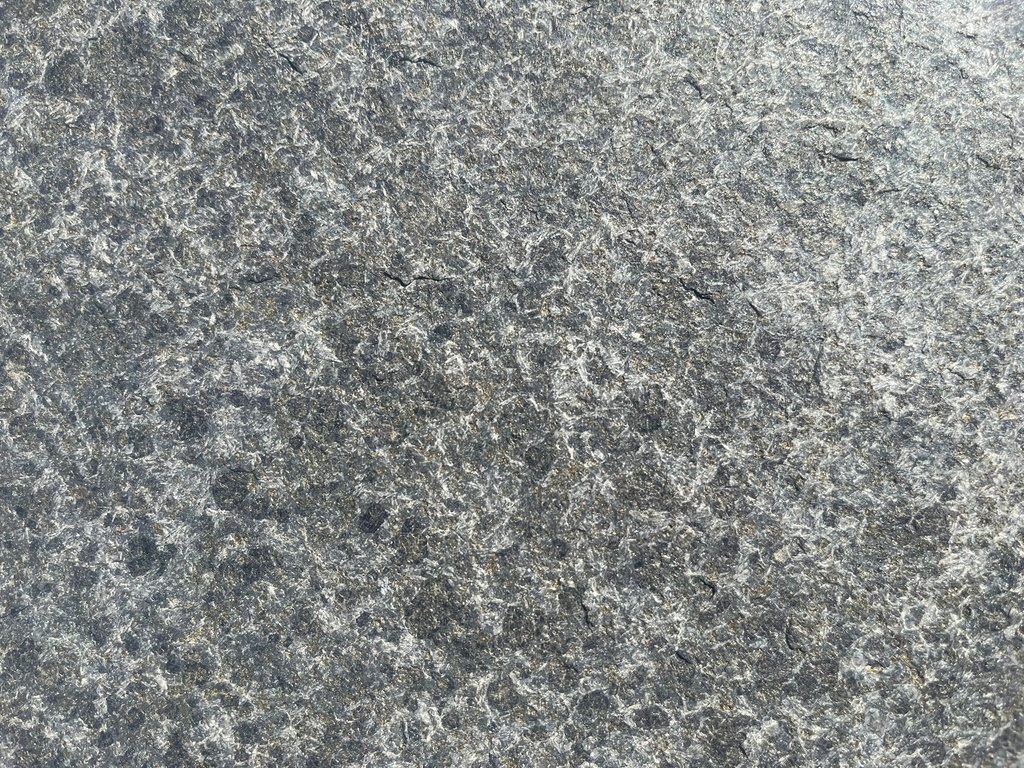 Granite Step Black Bullnosed Flamed