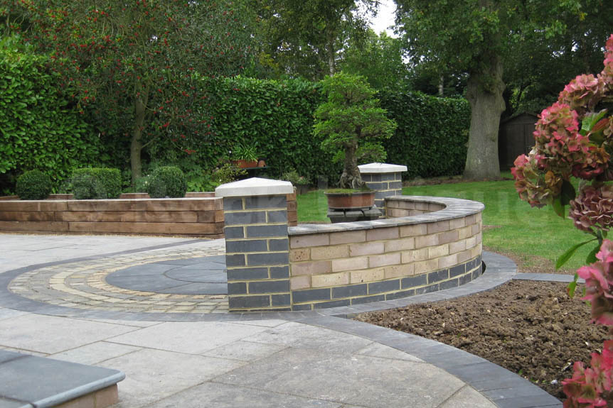 Limestone Outdoor Paving Circle Black Uncalibrated 