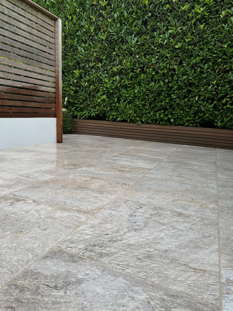 Porcelain Outdoor Paving Atlas Concorde Norde Oro