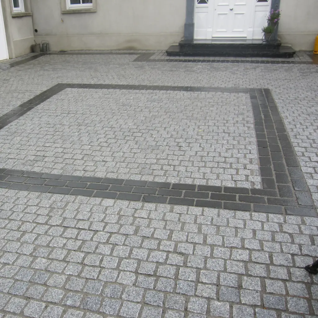 Granite Cobbles Silver Grey Cropped