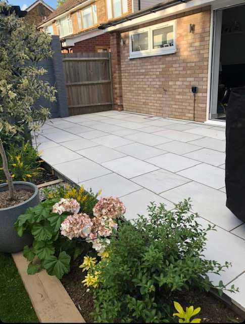 Sandstone Outdoor Paving Grey Sawn & Sandblasted