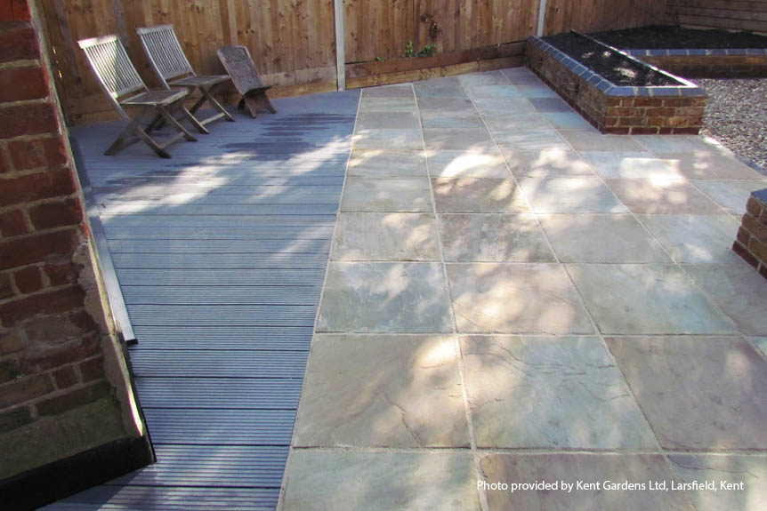 Sandstone Outdoor Paving Lemon Riven Calibrated Project Pack