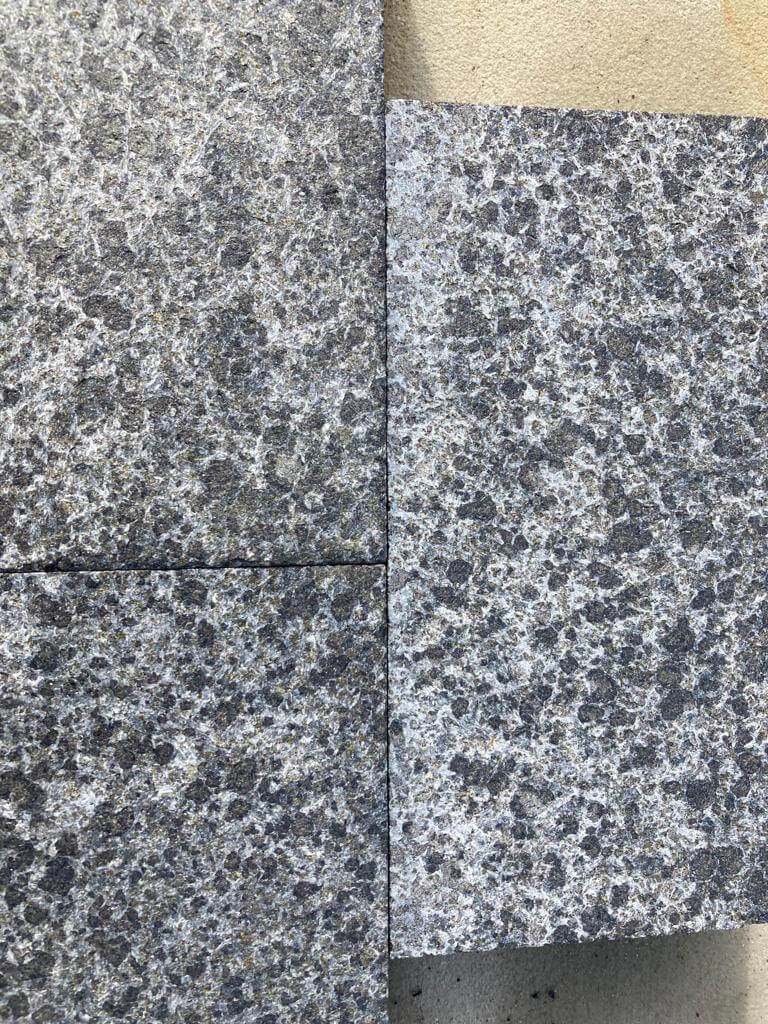 Granite Cobbles Black Sawn & Flamed