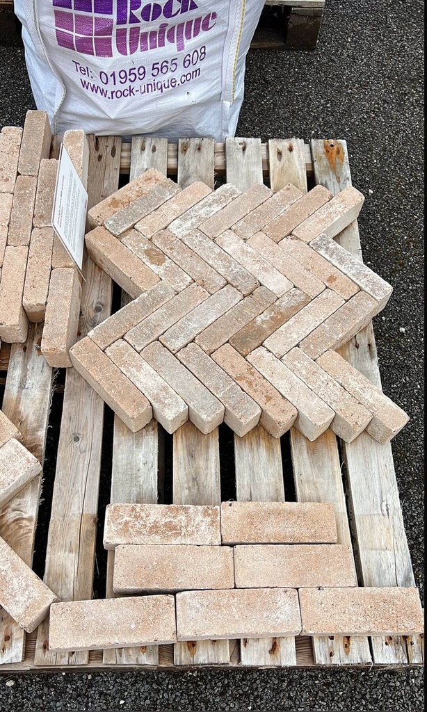 Concrete Pavers MBI Actionline Wieze Cream