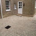 Granite Cobbles Yellow Tumbled 
