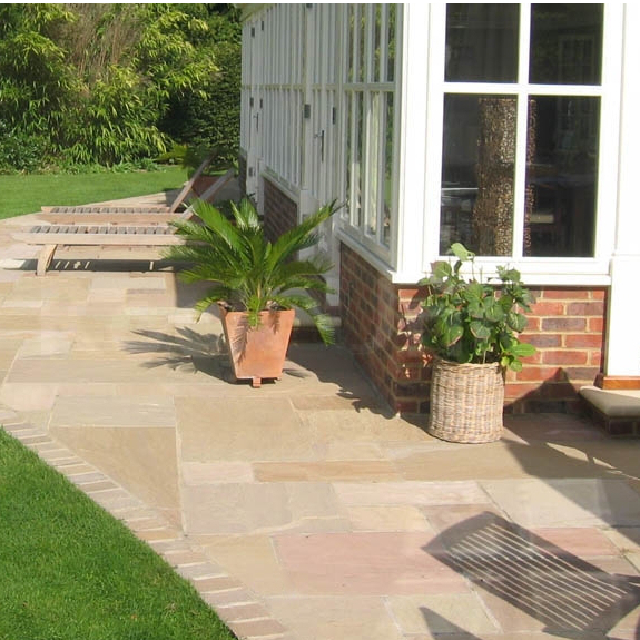 Sandstone Outdoor Paving Coral Riven Calibrated Project Pack