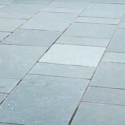 Limestone Outdoor Paving Kotah Blue Calibrated Sawn Edges