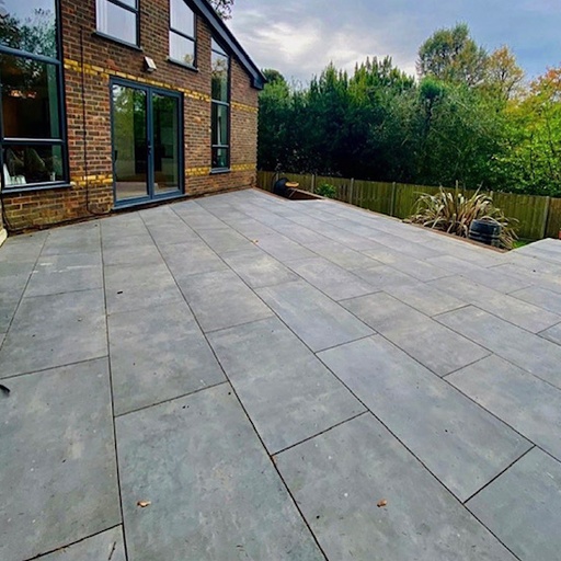 Porcelain Outdoor Paving Atlas Concorde Boost Smoke