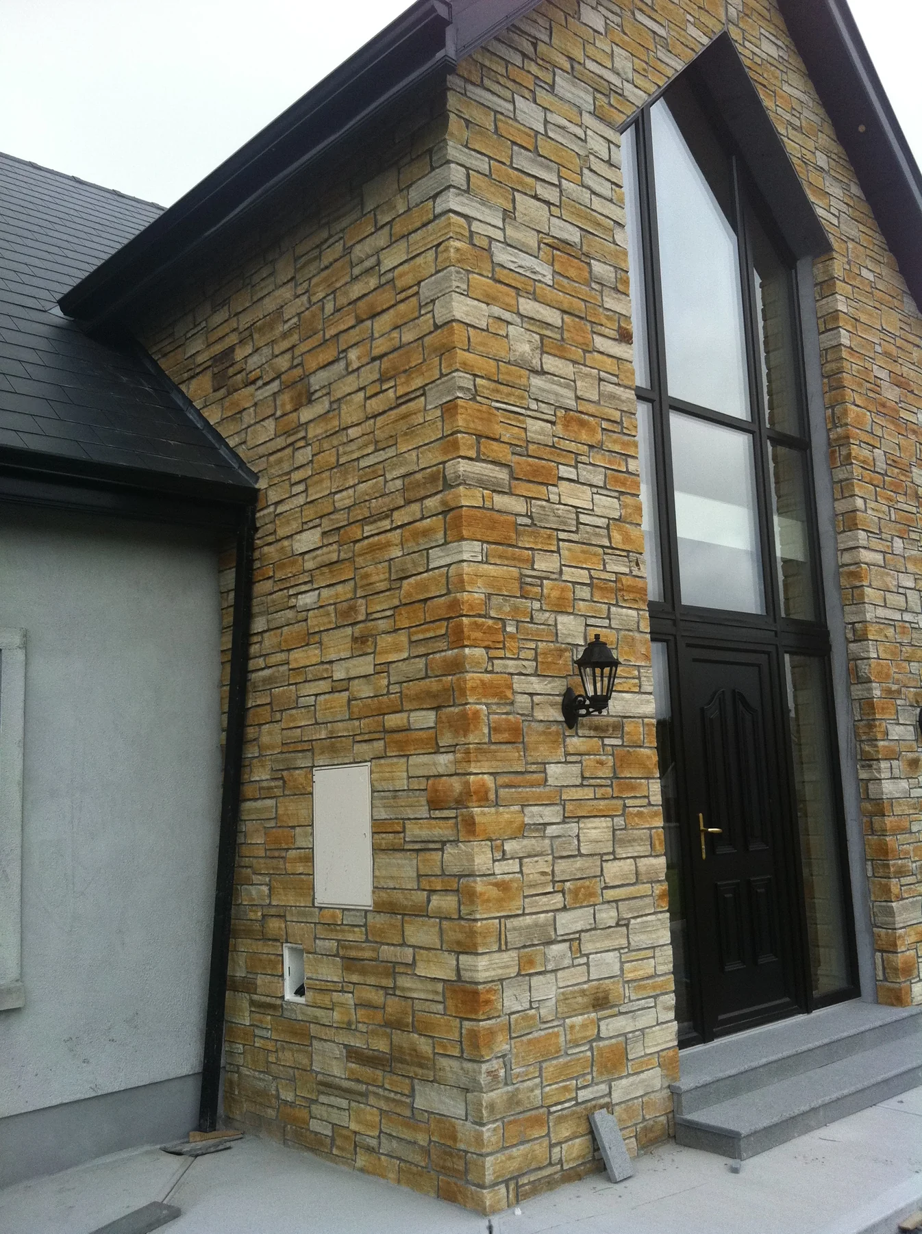 [341] Quartzite Wall Cladding Stoneer Gold Corner Piece