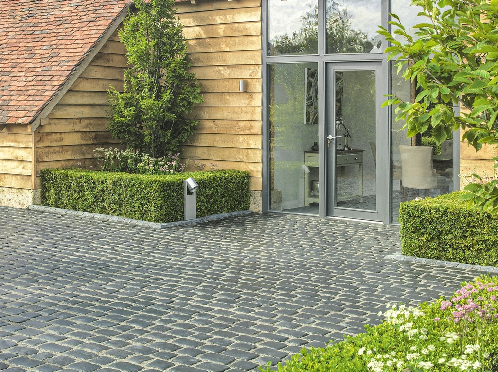 REDSUN Courtstone Concrete Driveway System Belgian Blue